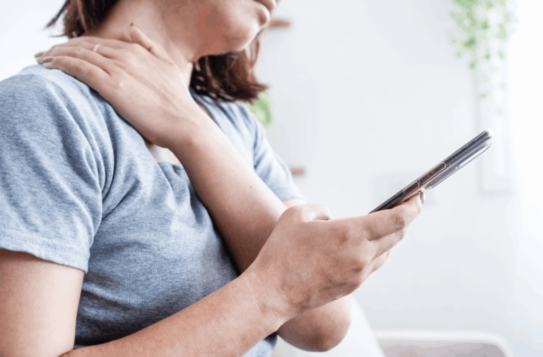 Texting vs. Calling: What Patients Really Want in 2025