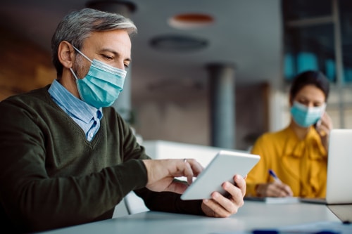The Benefits of Cloud-Based Patient Portals for Care(57 characters — trim to:): Cloud-Based Patient Portals: Key Benefits & Features