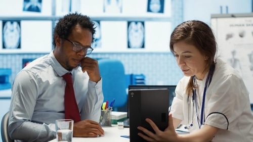 Top Communication Challenges in Healthcare Solved