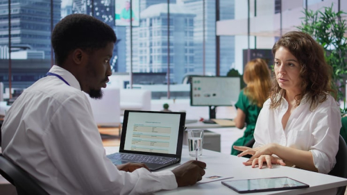 Healthcare Practices Simplify Communication Workflows